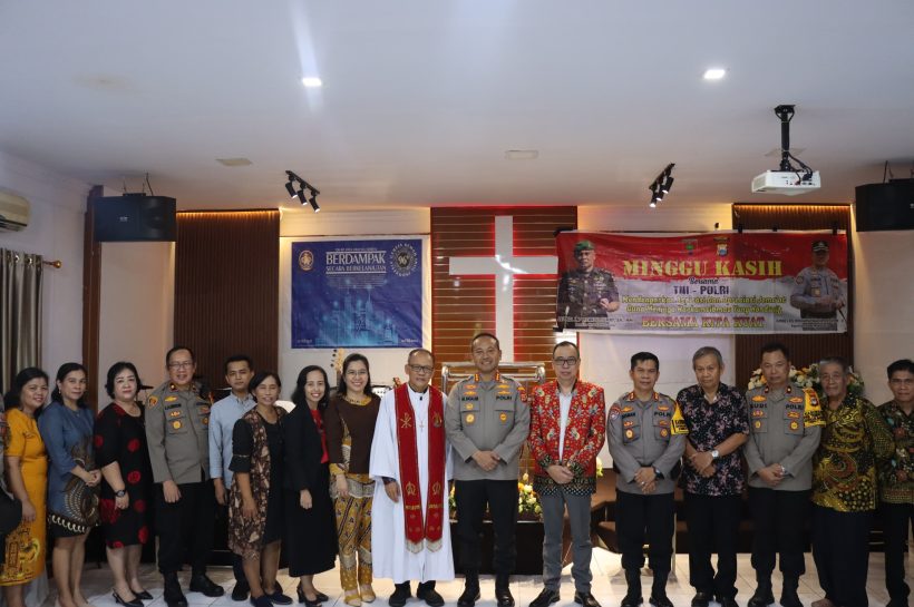Kapolrestabes Makassar Dengar Langsung Kritikan dan Saran Masukan di Gerja Kemah Injil Indonesia