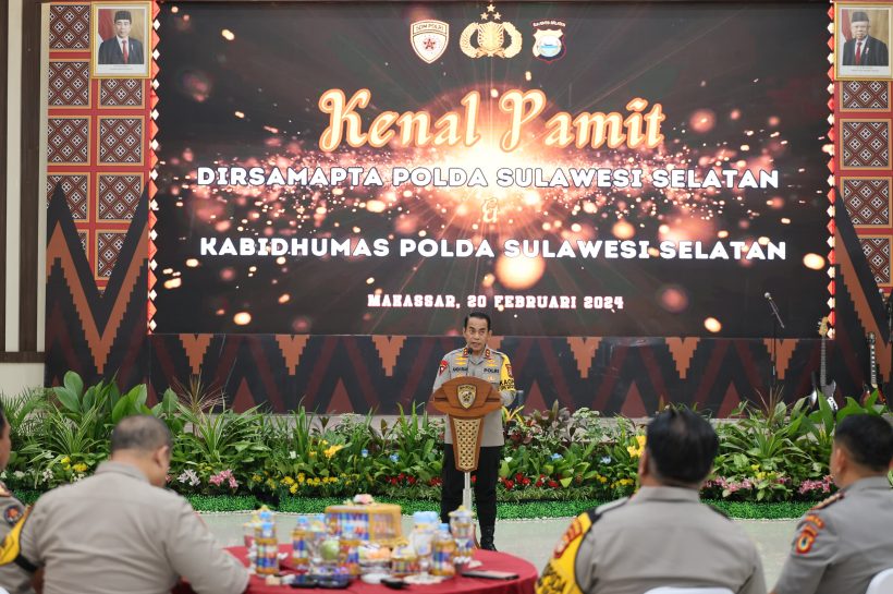 Kapolda Sulsel Pimpin Sertijab Dirsamapta dan Kabid Humas Polda Sulsel