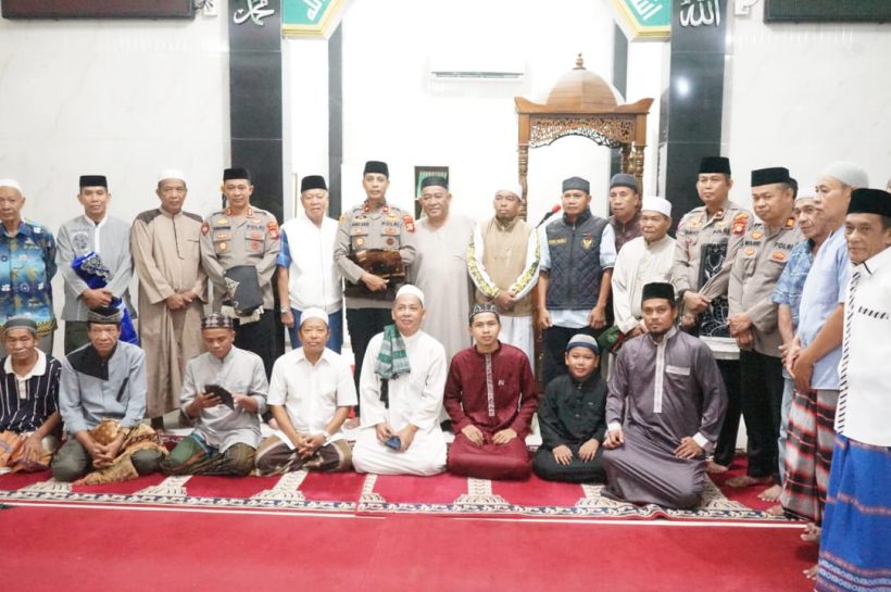 Safari Subuh Polrestabes Makassar Ingatkan Masyarakat Tidak Menggunakan Knalpot Brong