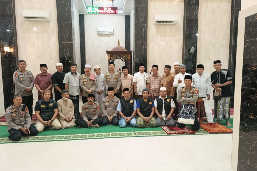Safari Subuh Polrestabes Makassar Ingatkan Orang Tua Perhatikan Pergaulan Anaknya