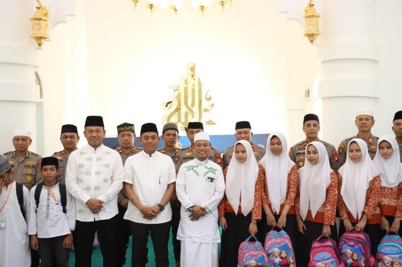 Polrestabes Makassar Bersama 1.150 Anak Yatim Gelar Dzikir dan Doa Bersama untuk Pilkada Damai 2024