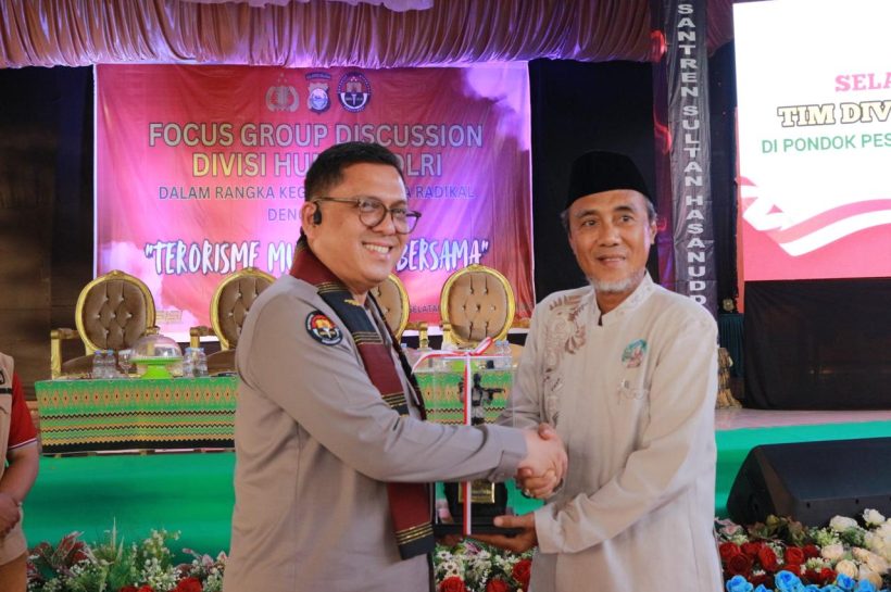 Divhumas Mabes Polri Melaksanakan Forum Group Discussion (FGD) di Ponpes Sultan Hasanuddin Kab. Gowa