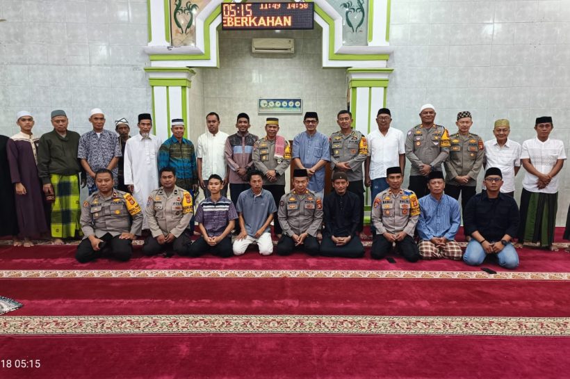 Safari Subuh Polrestabes Makassar di Masjid Al Ikhlas Katimbang Biringkanaya