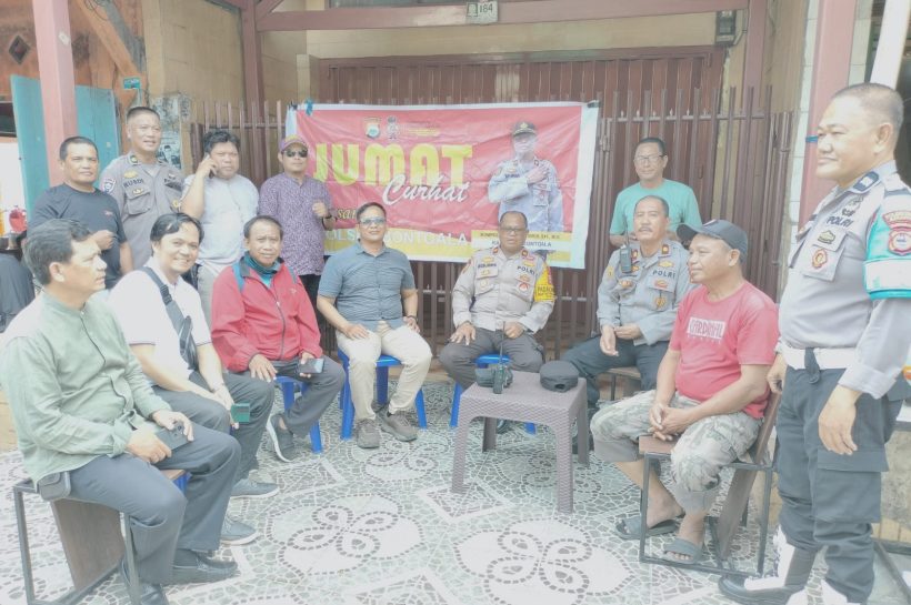 Kapolsek Bontoala Laksanakan Jumat Curhat Sebagai Cooling Sistem di Warkop Aco