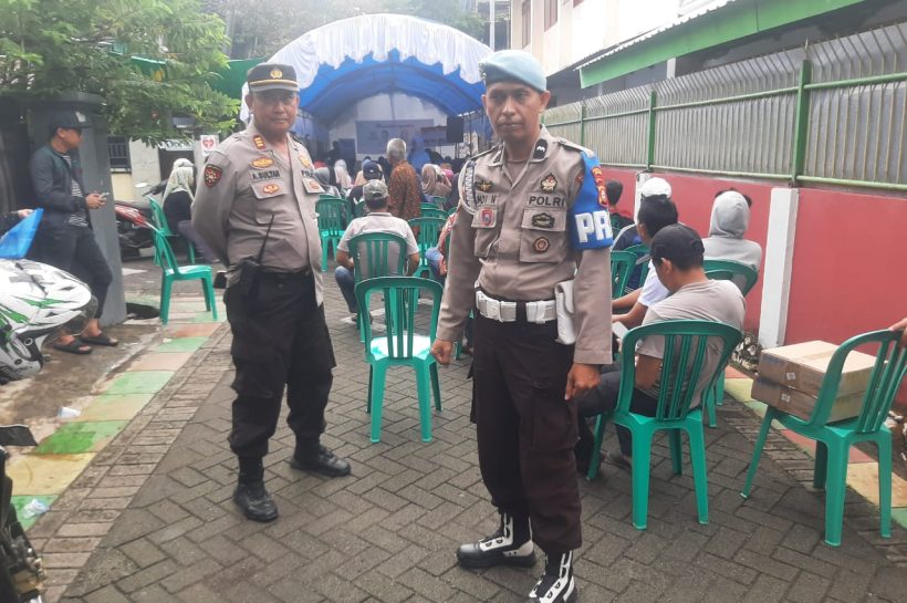 Polisi Pengamanan Kampanye Dialogis Paslon Wakil Walikota Makassar di Tamalanrea