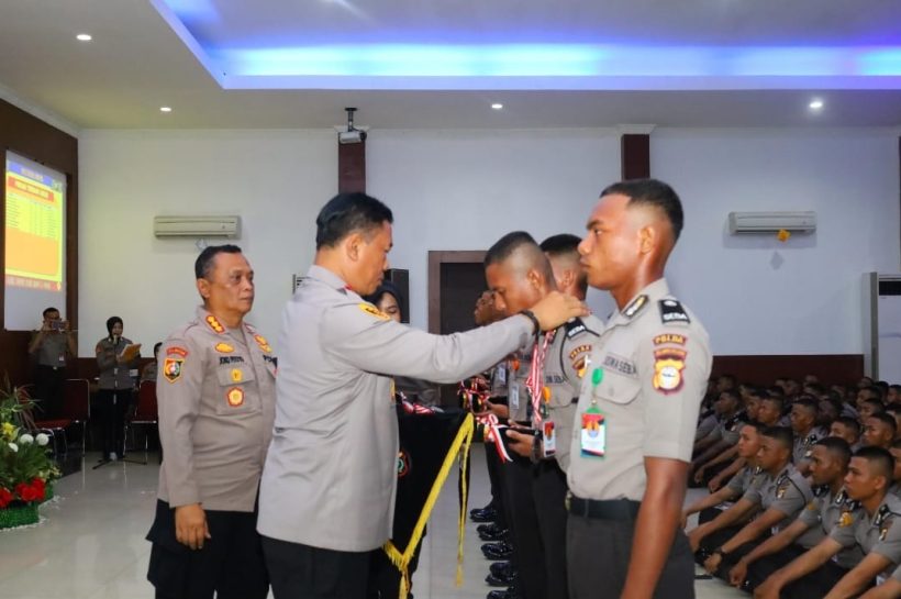 Kapolda Sulsel Berikan Pembekalan kepada 854 Siswa Diktuk Bintara Polri T.A 2024 di SPN Polda Sulsel