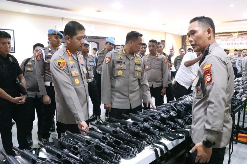Tim Itwasum Polri Lakukan Pengawasan Senjata Api di Polrestabes Makassar