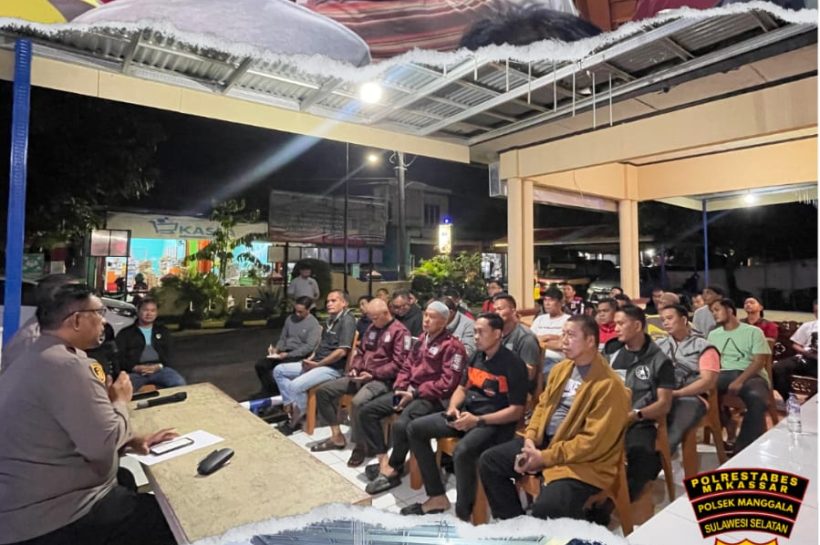Sampaikan Arahan dan Penekanan Pimpinan, Kapolsek Manggala Kumpul Personil Gelar Anev