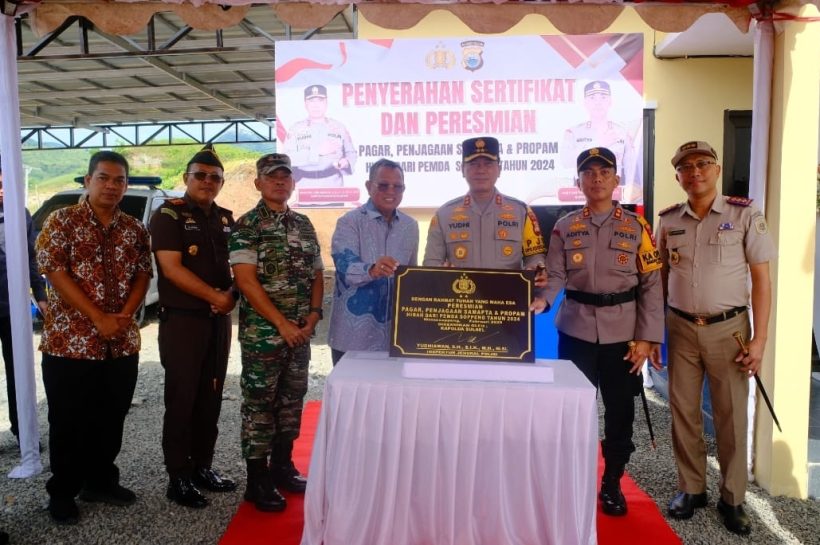 Kunjungi Polres Soppeng, Kapolda Sulsel Resmikan Beberapa Fasilitas dan Berikan Arahan Kepada Personel
