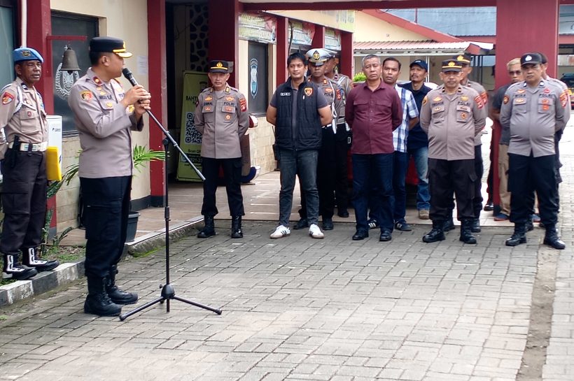 Apel Jam Pimpinan Kapolsek Biringkanaya Pimpin Apel Pagi