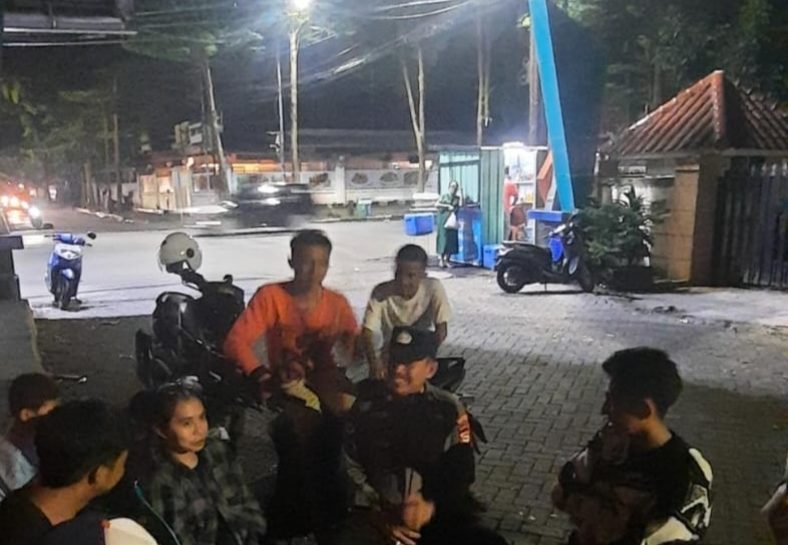 Patroli Di Daerah Rawan Gangguan Kamtibmas Wilayah Polsek Mariso.