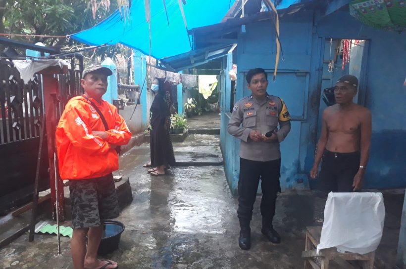 Sambangi Warga, Bhabinkamtibmas Polsek Panakkukang Himbau Tokoh Masyarakat