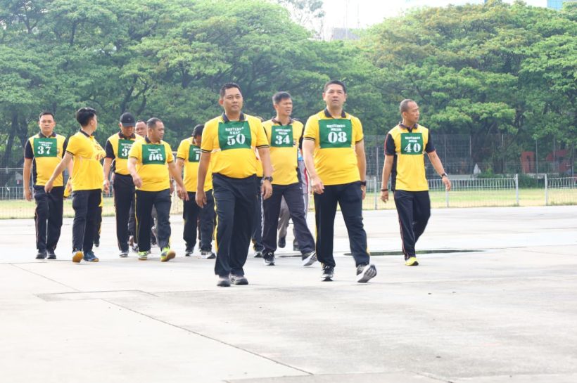 Kapolrestabes Makassar Ikuti Uji Kesamaptaan dan Beladiri Berkala Semester II 2025